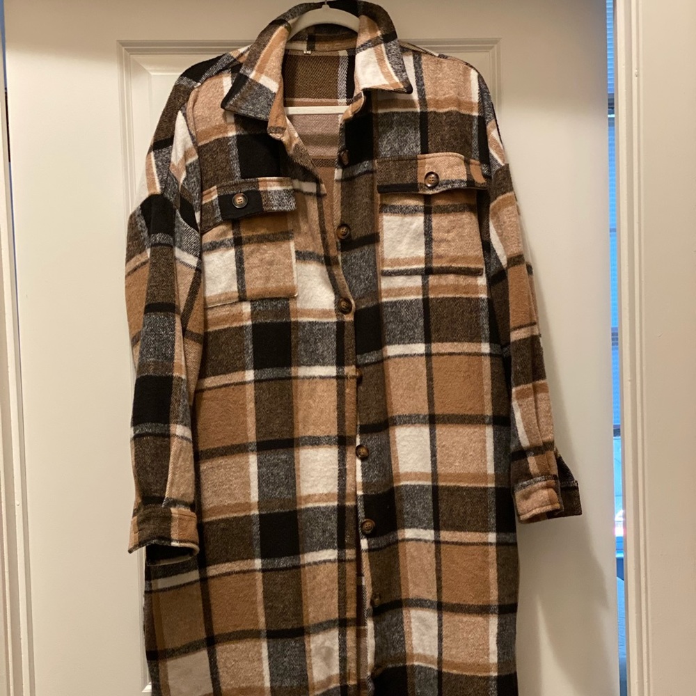 Women's Lapel Button Up Long Sleeve Plaid Long Shirt Jacket Shacket